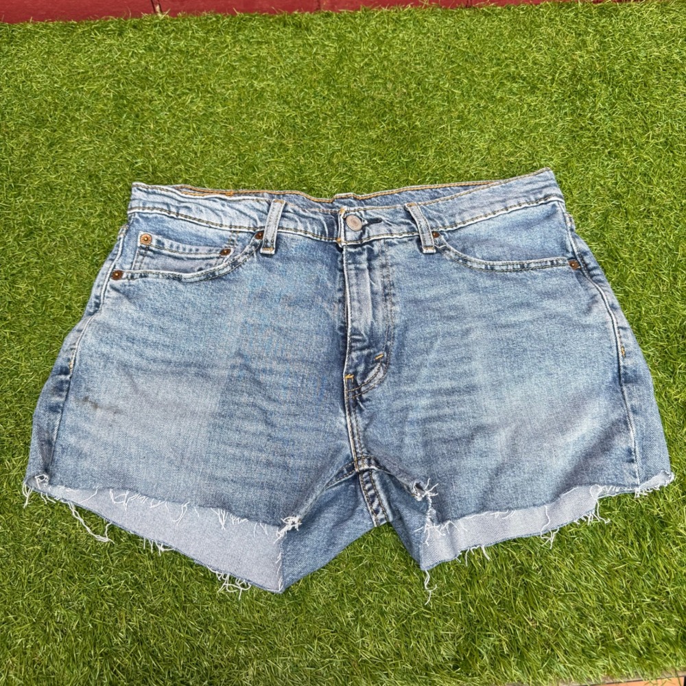 Levis 541 Jean Shorts Cut Off Blue Mens W32 Raw Hem Distressed‎